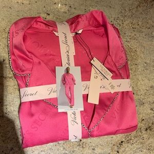 Victoria’s Secret Satin Pyjama Set
